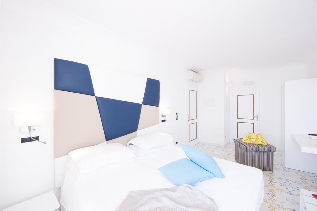 Hotel Felice Relais 3*